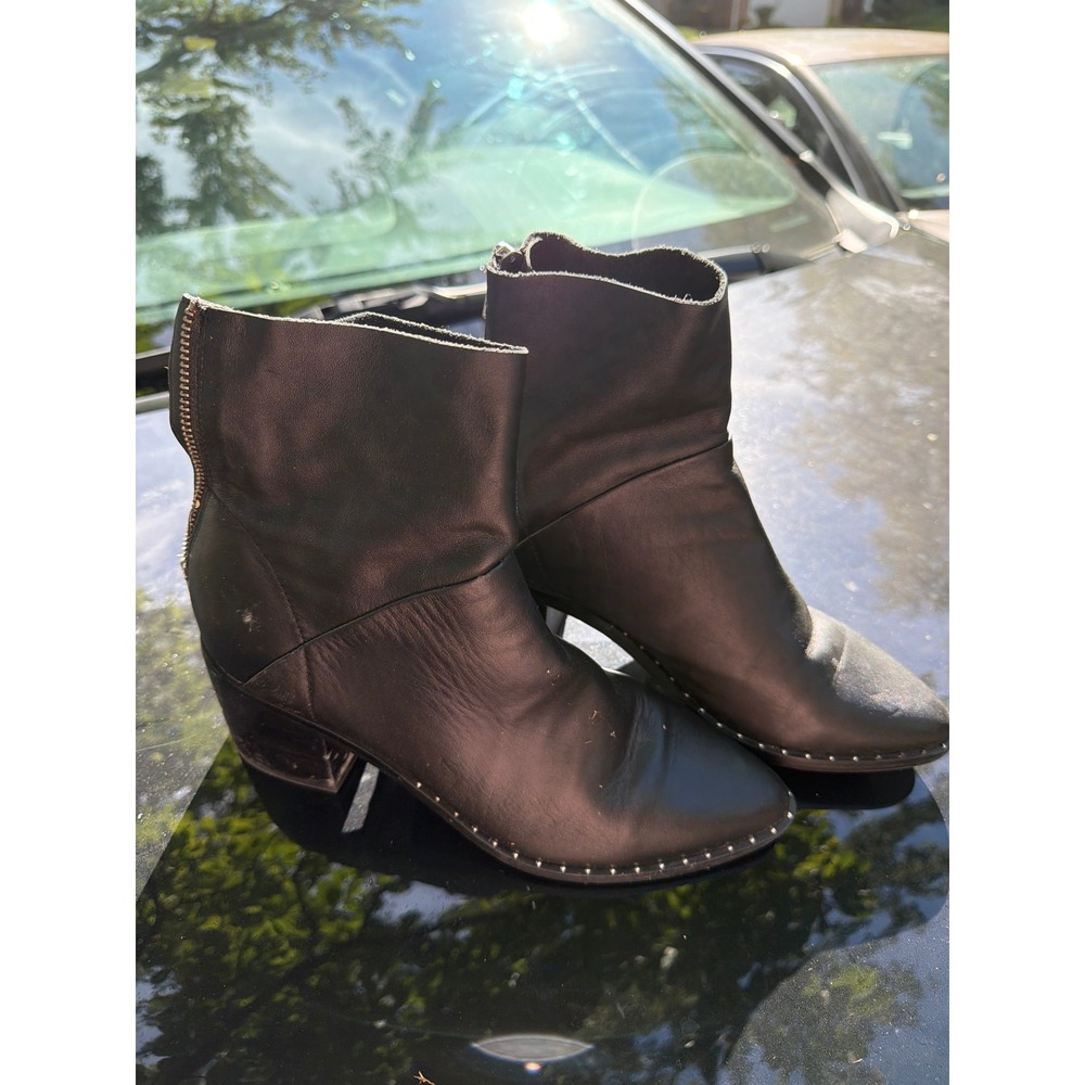Treasure & Bond Black Leather Studded Ankle Boots Back Zip Block Heel 7.5M